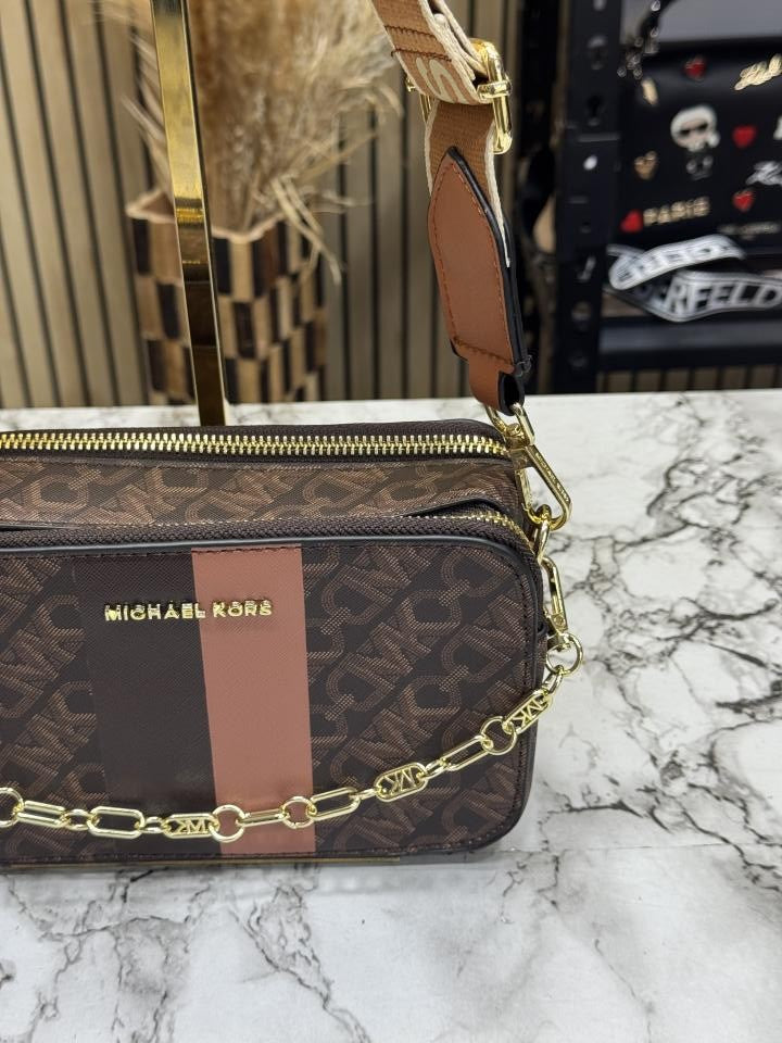 Michael_Kors Jet Set Signature Empire Shoulder Bag With Dust Bag (Brown)