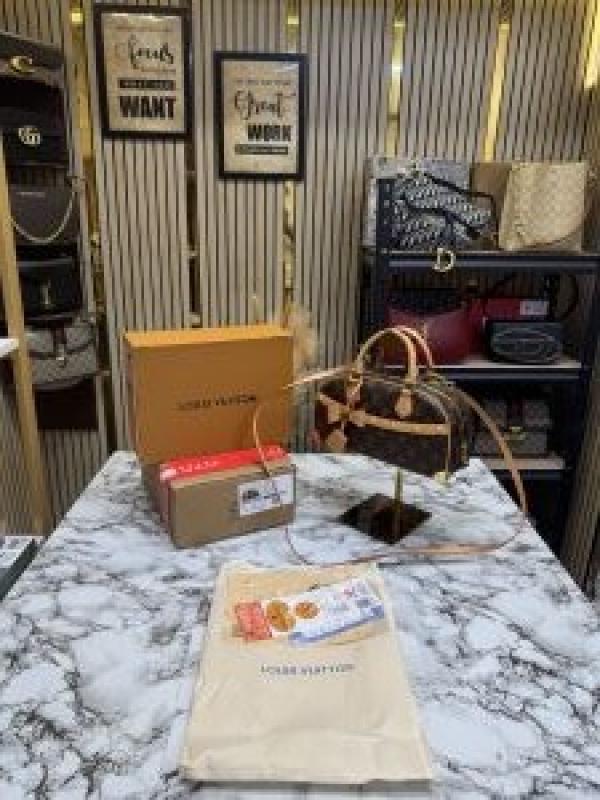 Loui_s_vuitto_n speedy mono handbag with double og box and dust bag (m13084)