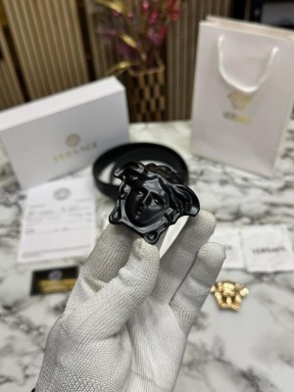 VERSACE BELT COMBO PREMIUM QUALITY WITH OG BOX DUST BAG CARRY BAG VE NO 1
