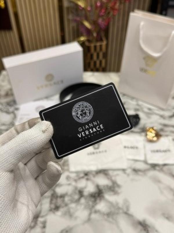 VERSACE BELT COMBO PREMIUM QUALITY WITH OG BOX DUST BAG CARRY BAG VE NO 1