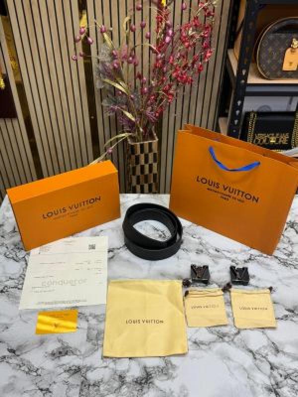 Loui_vuitton belt combo premium quality with og box and carry bag (lv-4)