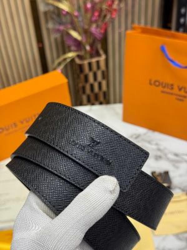 Loui_vuitton belt combo premium quality with og box and carry bag (lv-4)