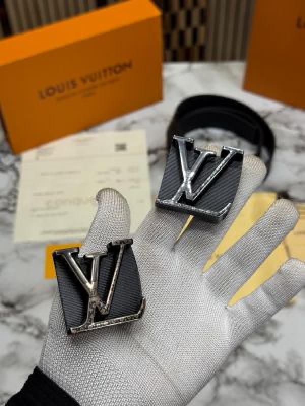 Loui_vuitton belt combo premium quality with og box and carry bag (lv-4)
