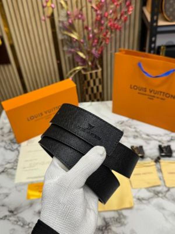 Loui_vuitton belt combo premium quality with og box and carry bag (lv-4)