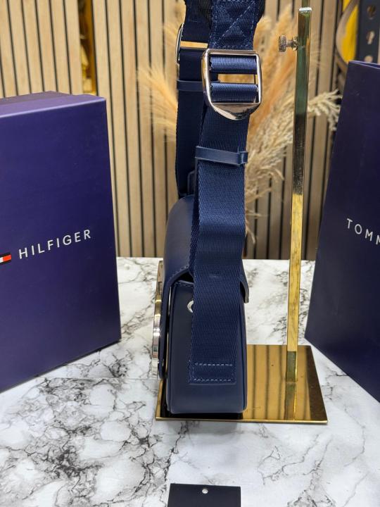 Tommy_Hilfiger Compact Flap Shoulder Bag With Box And Including Carry Bag (Navy Blue)