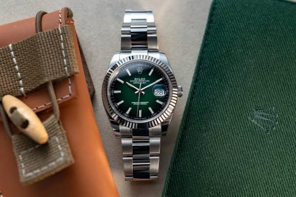 Role_x Date Just 2026 Green Ombre Automatic P23