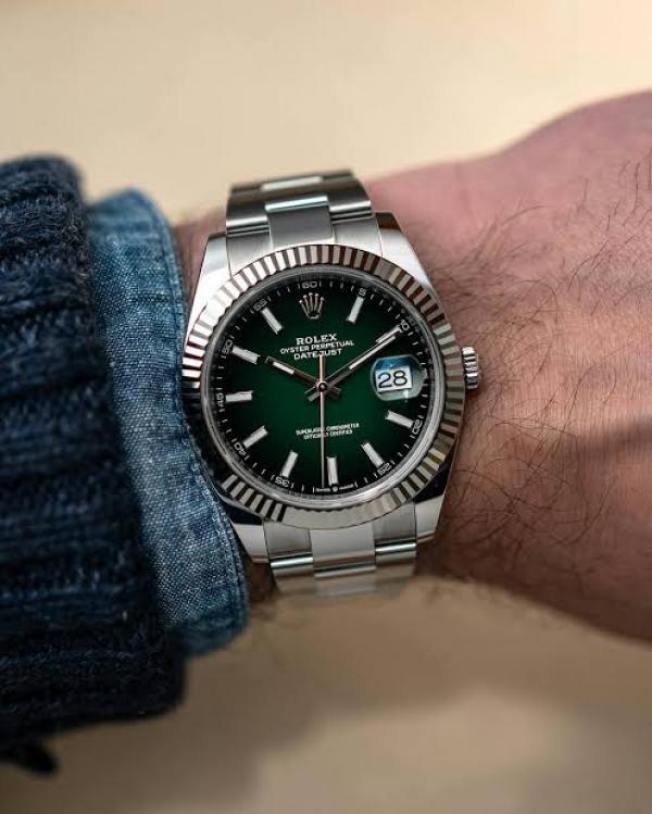 Role_x Date Just 2026 Green Ombre Automatic P23