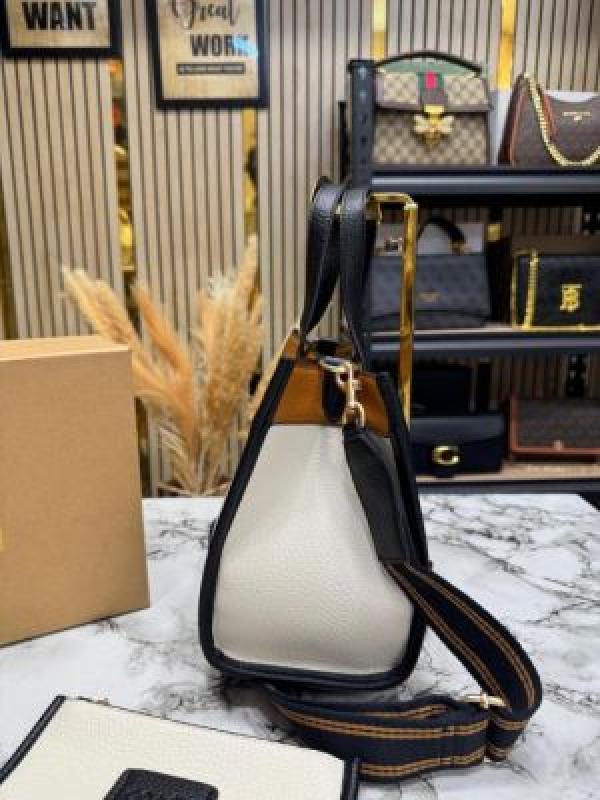Coach_Field_Signature_Tote_Bag_In_ColorBlock_With_Og_Box_And_Dust_Bag