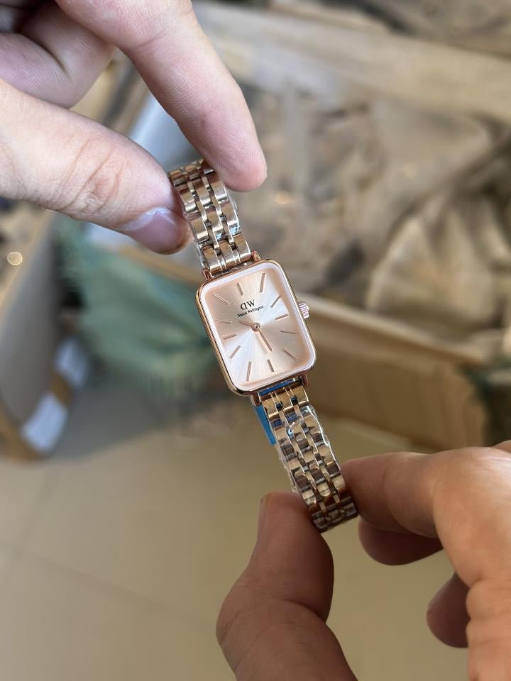 DW Daniel_Wellington Quadro