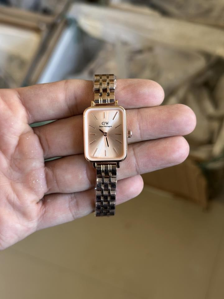 DW Daniel_Wellington Quadro
