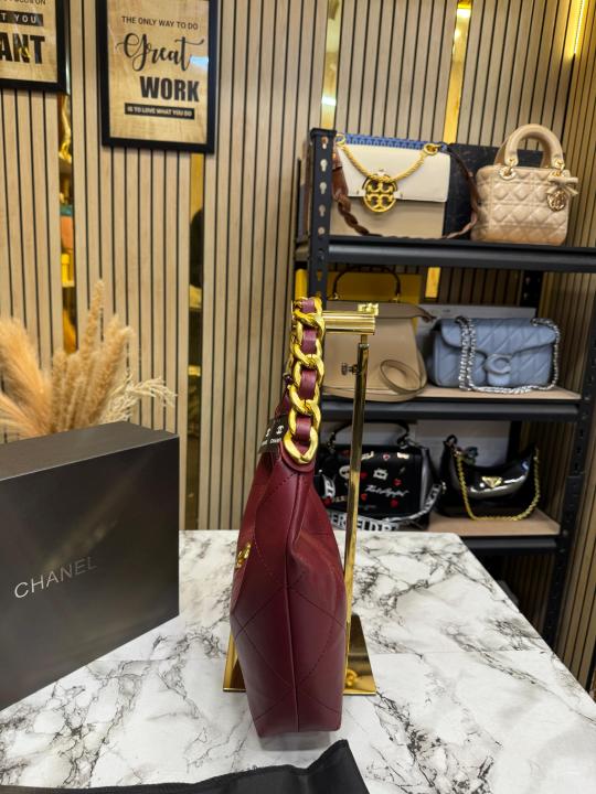 Chane_l Quilted Maxi Hobo Bag With Box And Dust Bag (Maroon)