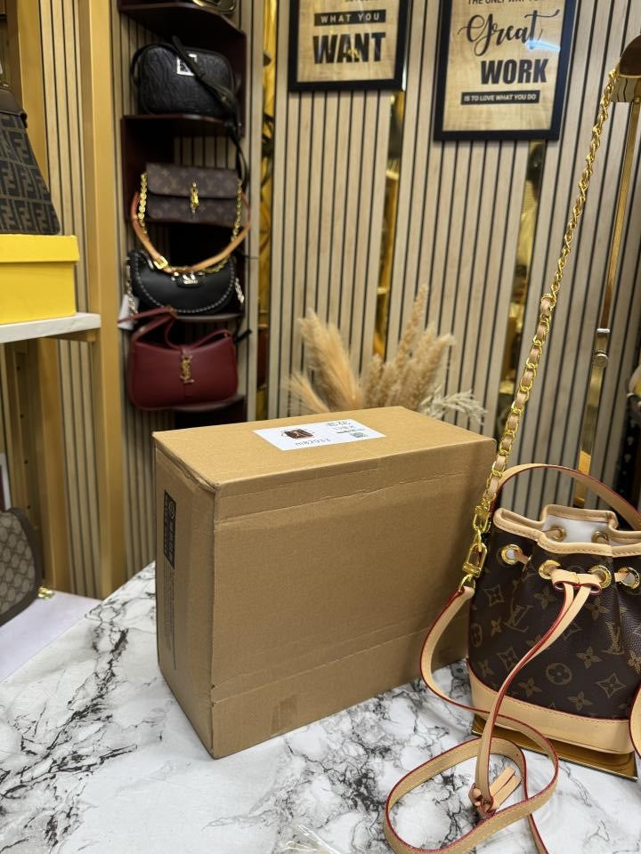 loui_s vuitton nano no  nano bucket bag in monogram canvas with chain strap with og double box and dust bag (m82933)