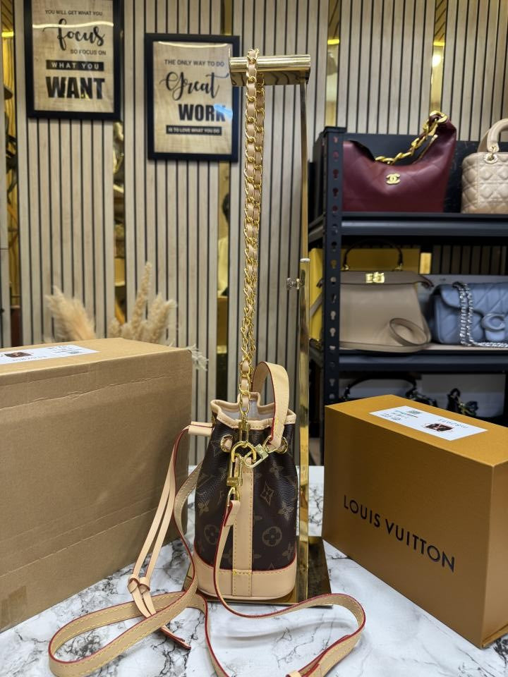 loui_s vuitton nano no  nano bucket bag in monogram canvas with chain strap with og double box and dust bag (m82933)