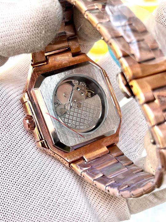 Patek Philipp_pe Nautilus Auto