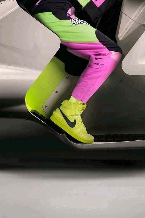 nikee ambush dunk high volt green