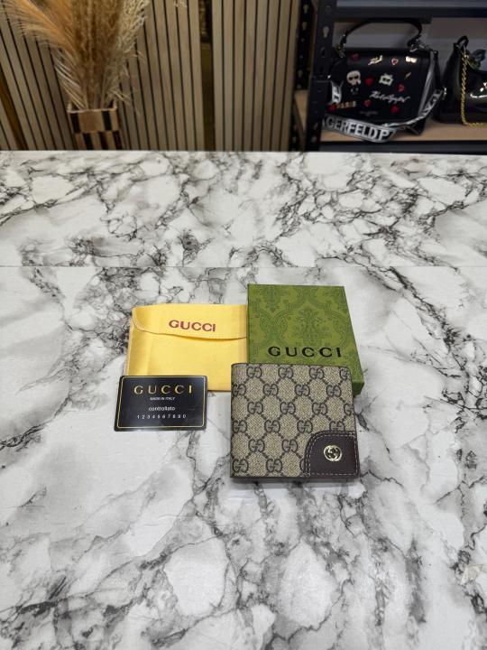 Gucc_i GG Supreme Canvas Bi-fold Wallet With Box And Dust Bag (9978-Apricot)