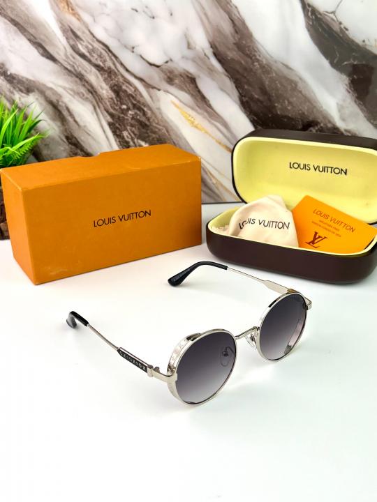 LOUI_S VUITTON SUNGLASS D-185