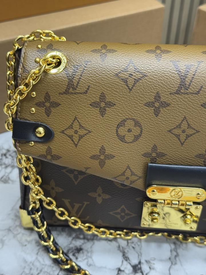 Loui_s Vuitton Pochette Metis Monogram Chain Shoulder Bag (Flower)