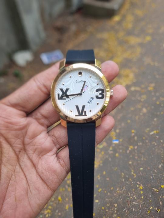 Cartier_Quartz_Day_Date_Black_Gold_White_AT426