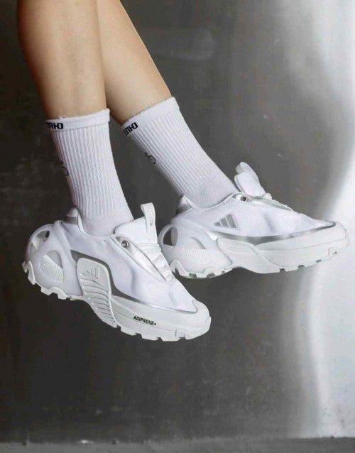 Adidass Wonder Runner White Silver
