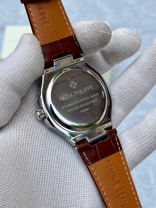 Patek Philipp_e Nautilus