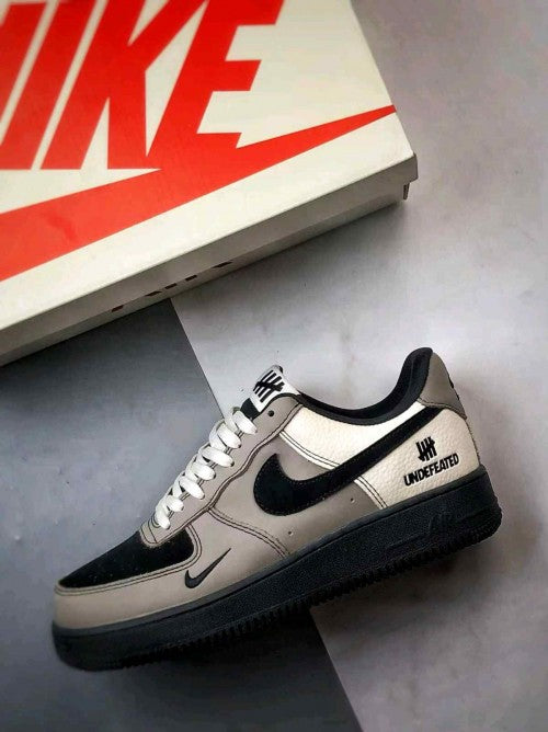 Nikee AirForce 1 07 Undefeated