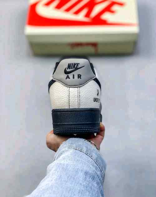 Nikee AirForce 1 07 Undefeated