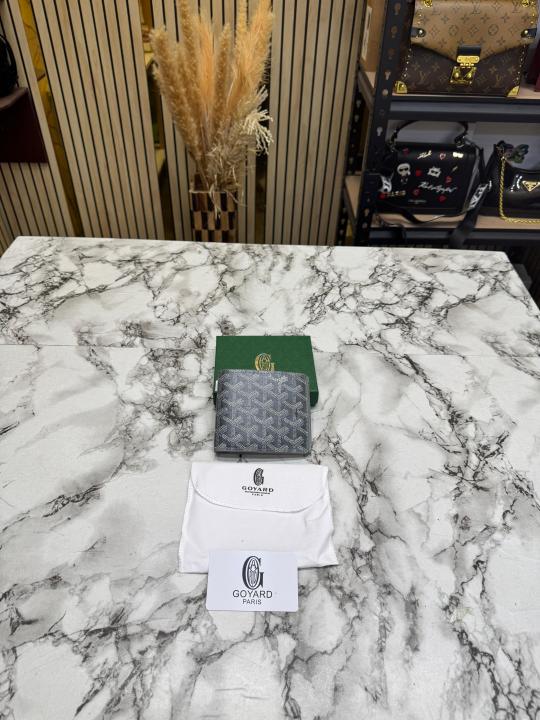 Goyar_d Signature Chevron Compact Wallet With Box And Dust Bag (Grey)