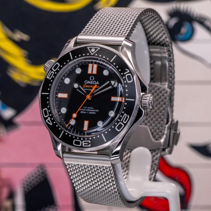 Omeg.seamaster co axial master chronometer hvy 3