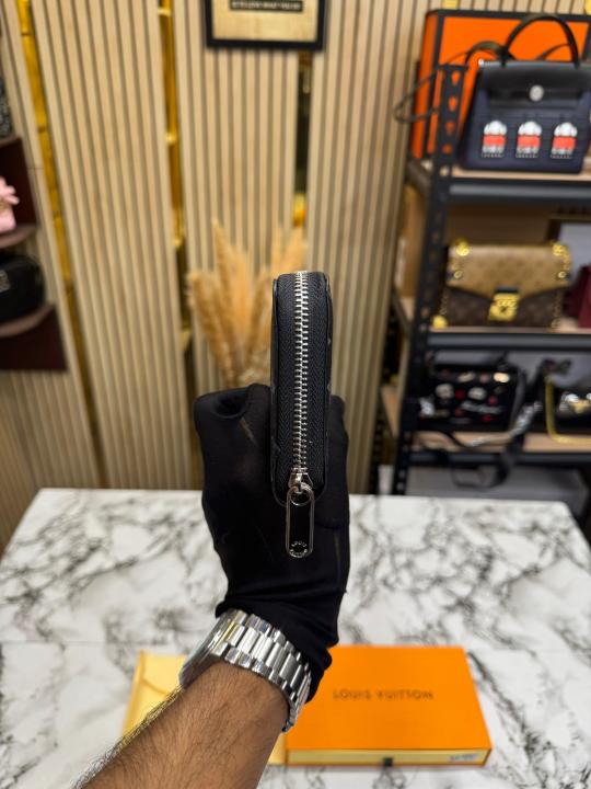 Loui_s Vuitton Monogram Canvas Zip Around Wallet With Box (Black-60017)