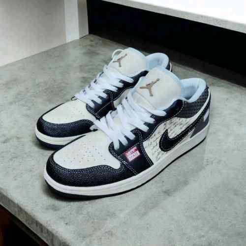 Nikee Air Jordan 1 Low Print Mail Brown