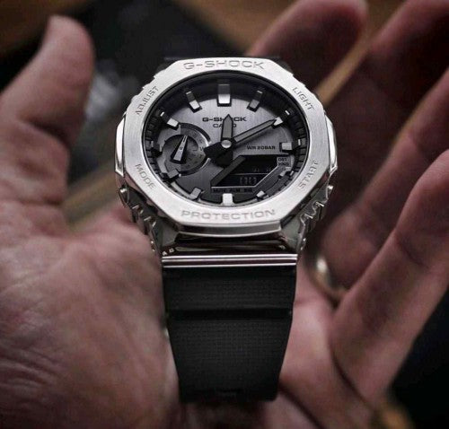 G SHOCK GA 2100 silver Black F191
