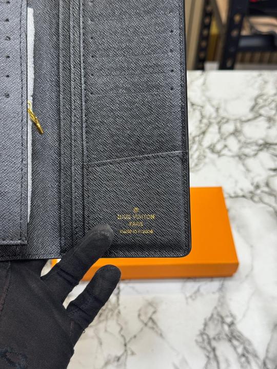 Loui_s Vuitton Premium Quality Wallet With Box (62665) (Ripped-Black)