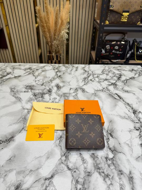 Loui_s Vuitton Monogram Wallet With Box (Brown)