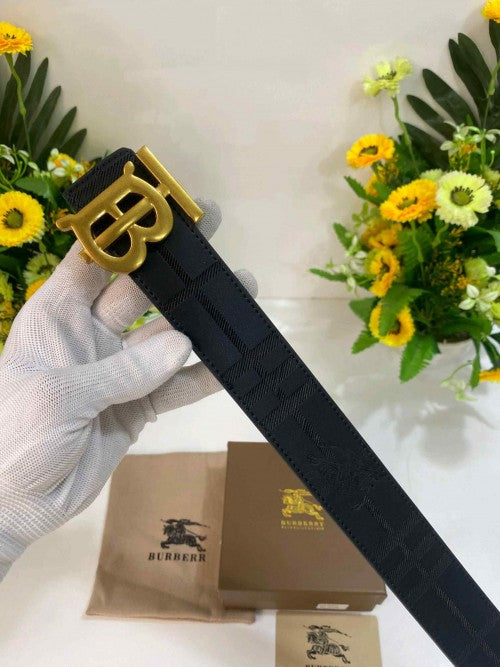 BURBER_Y PREMIUM BELT QUALITY WID OG BOX DUST BAG & CARD 237