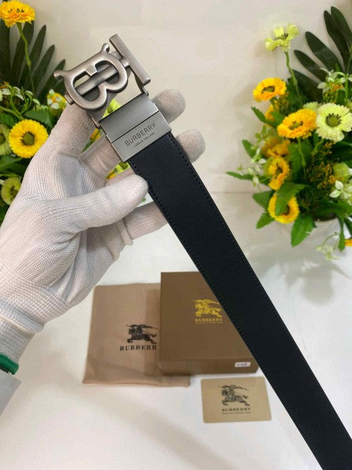 BURBER_Y PREMIUM BELT QUALITY WID OG BOX DUST BAG & CARD 239