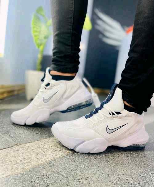 Nikee AirMax Alpha Savage