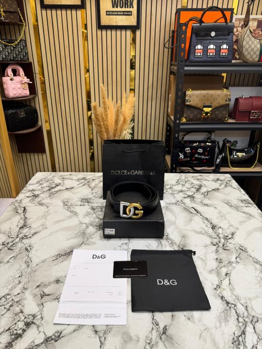 Dolc_e & Gabbana Signature DG Buckle Formal Belt With Box Including Carry Bag (Black-37-4)
