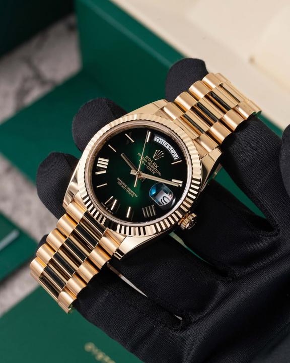 Rolee_x Oyster Perpetual Day Date Automatic Gold Green