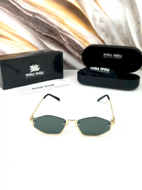 MIU-MIU SUNGLASS D-330