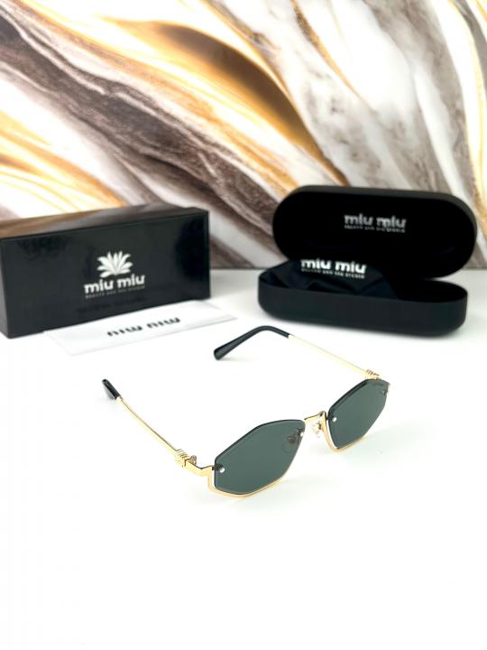 MIU-MIU SUNGLASS D-330