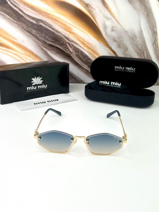 MIU-MIU SUNGLASS D-331