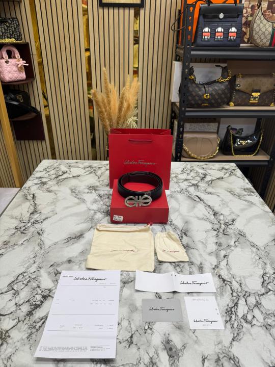 Salvatore_Ferragamo initials Buckle Leather Belt Premium Quality With Box Including Carry Bag (33-1)