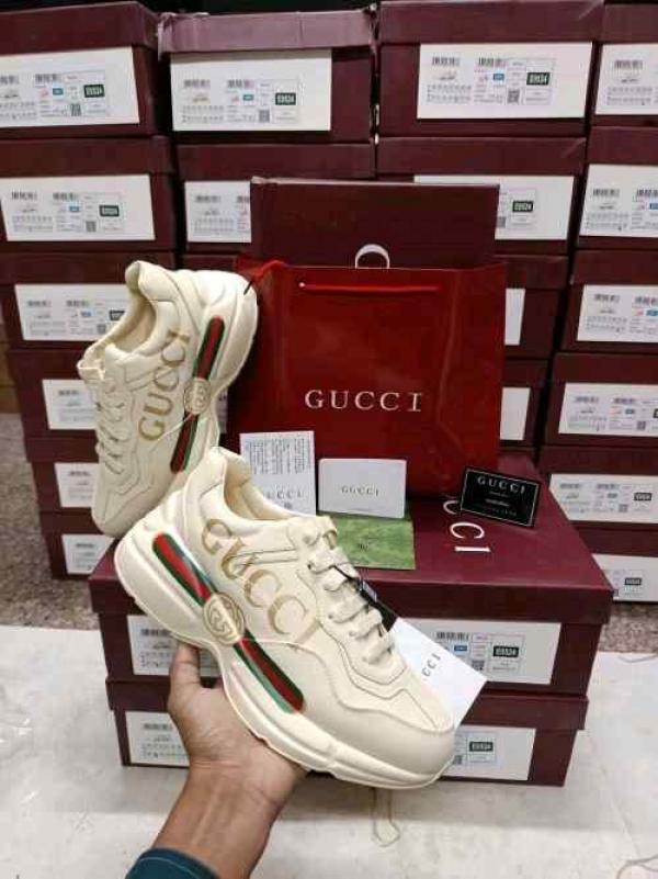 Guucci Rython Sneaker With full accessories 648