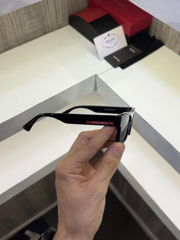 Prad a 3464 Sunglass (Glossy)
