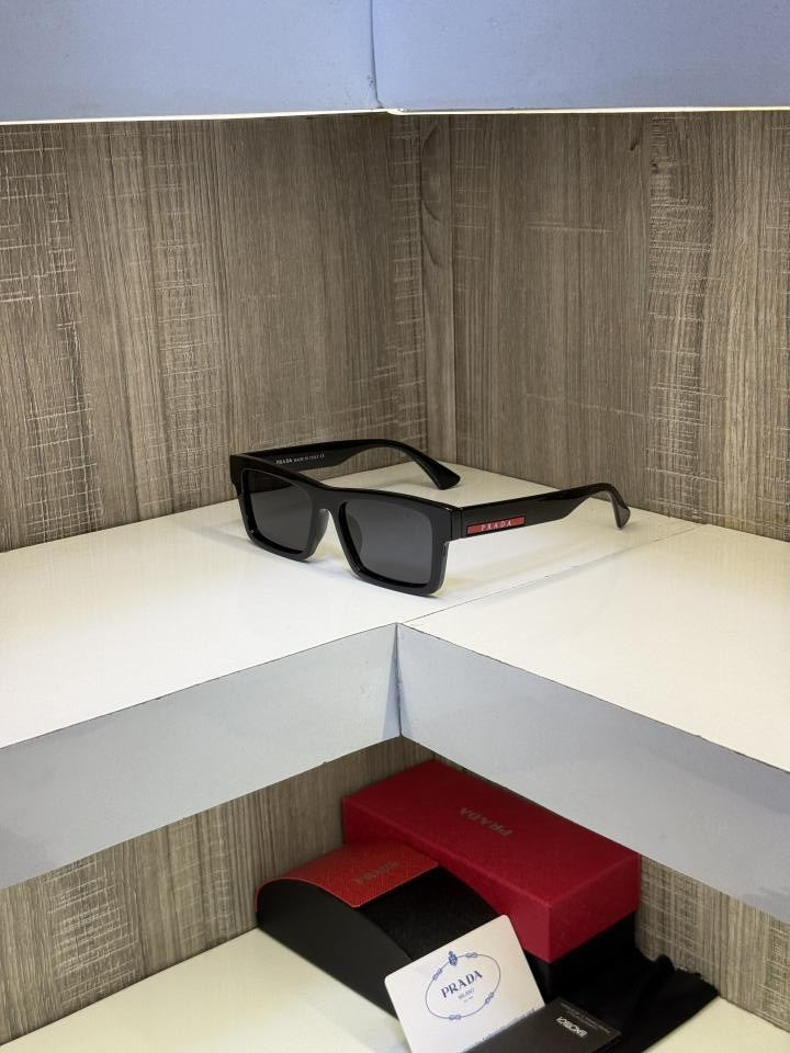 Prad a 3464 Sunglass (Glossy)