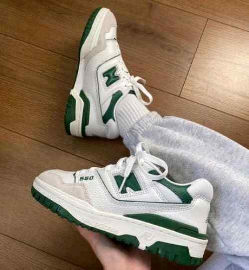 neww balancee 550 WHITE GREEN for her