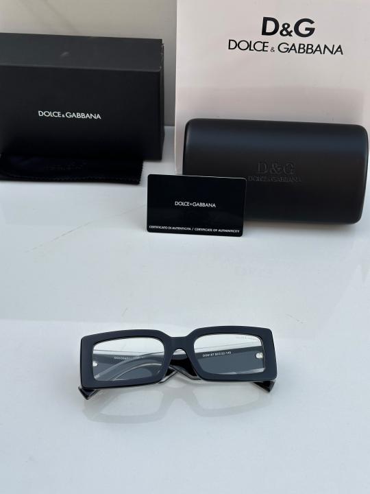 DOLC_CE AND GABBANA D-312
