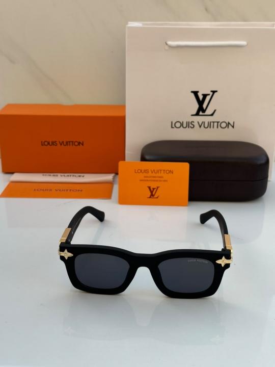 LOUI_IS VUITTON SUNGLASS D-313