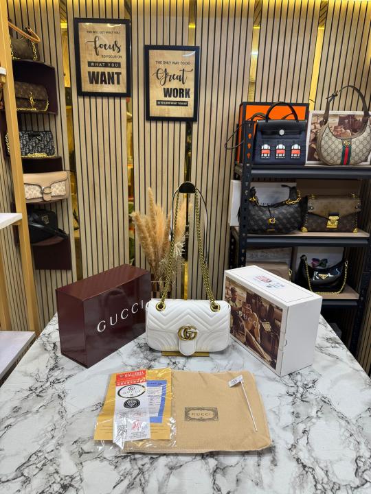 Gucc_i GG Marmont Premium Quality With Double Box And Dust Bag (White) (446744)